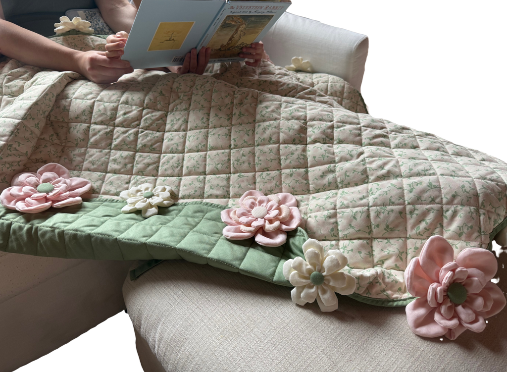 Bouquet Blanket — 55% Linen / 45% Cotton Round Throw, 60" Diameter
